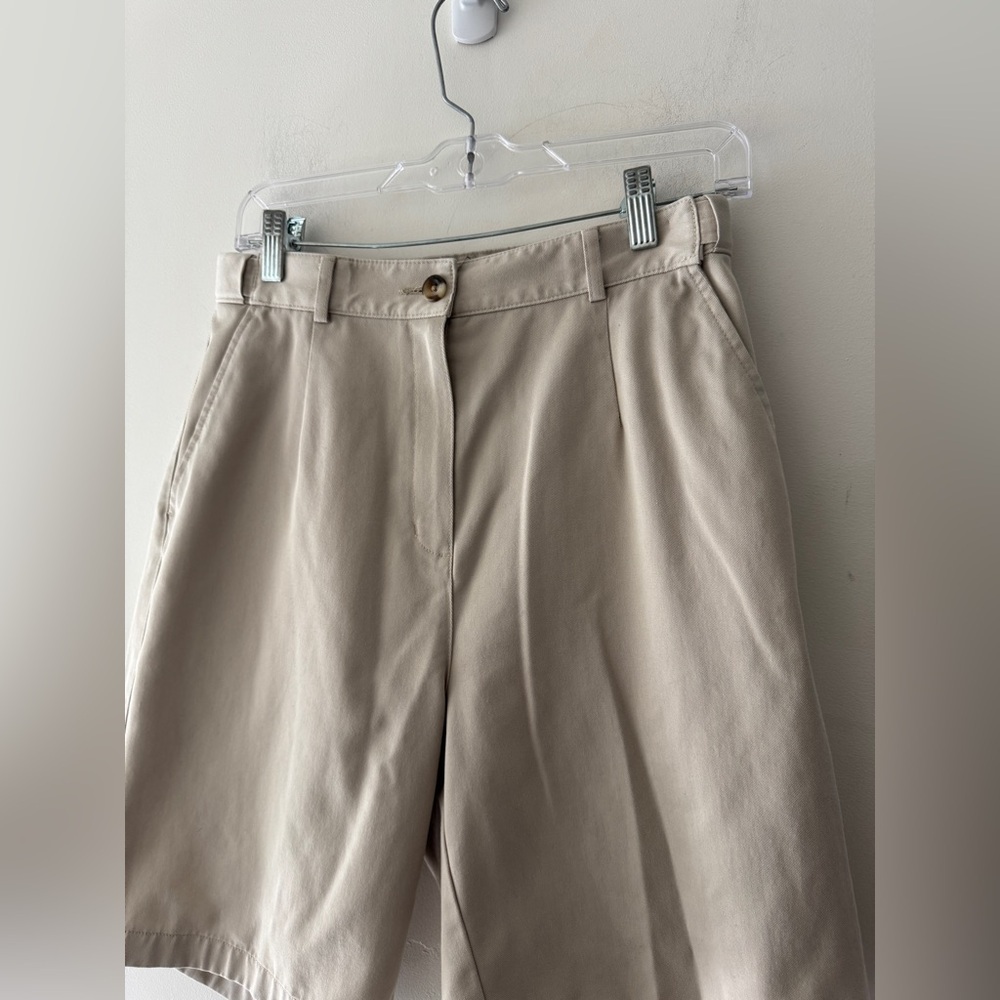 L.L. Bean Wrinkle-Free Bayside Shorts, Ultra High-Rise Hidden Comfort Waist 9" - Picture 5 of 13